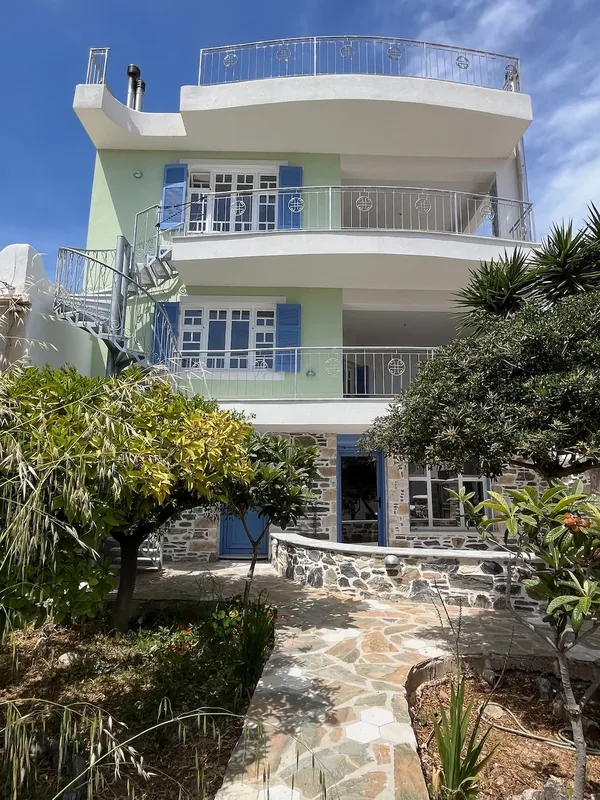 Amalia House